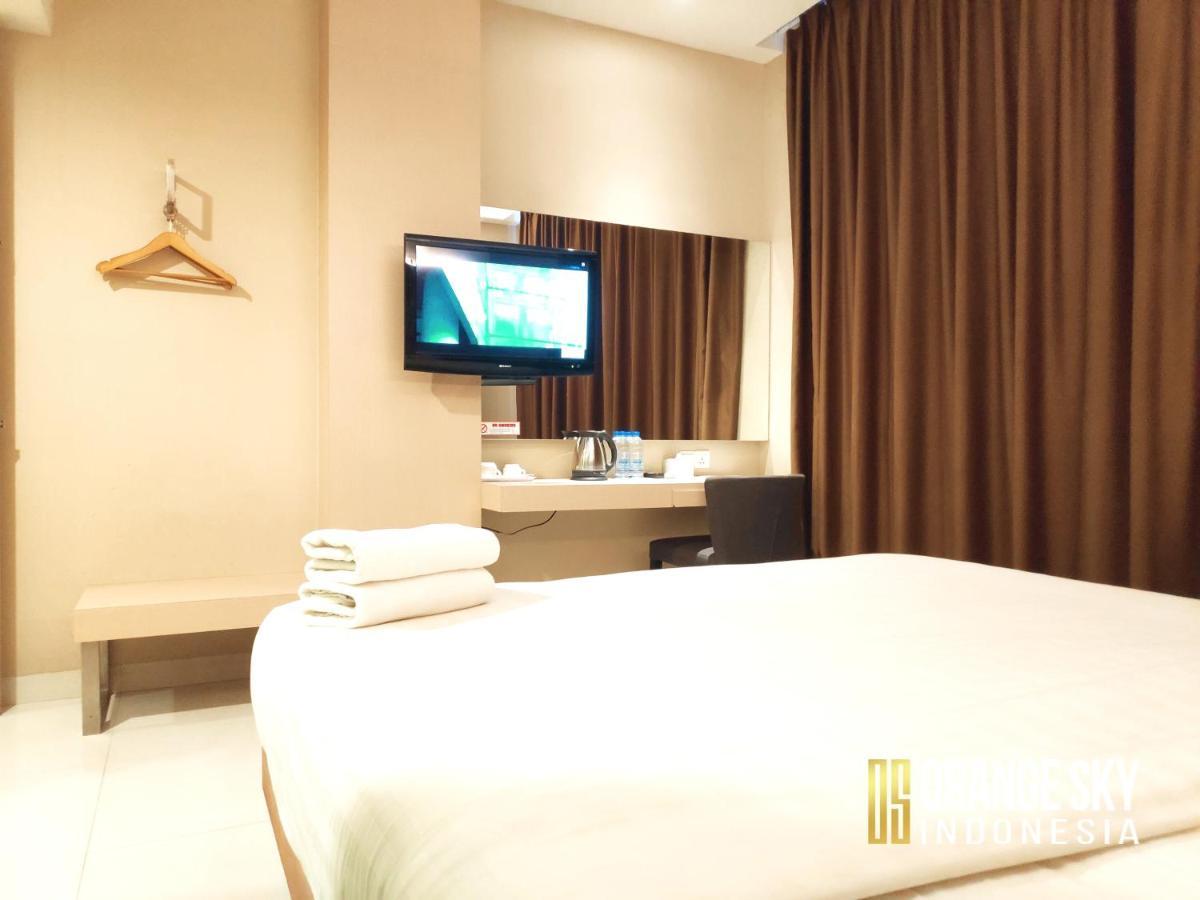 Os Hotel Airport Batam Εξωτερικό φωτογραφία