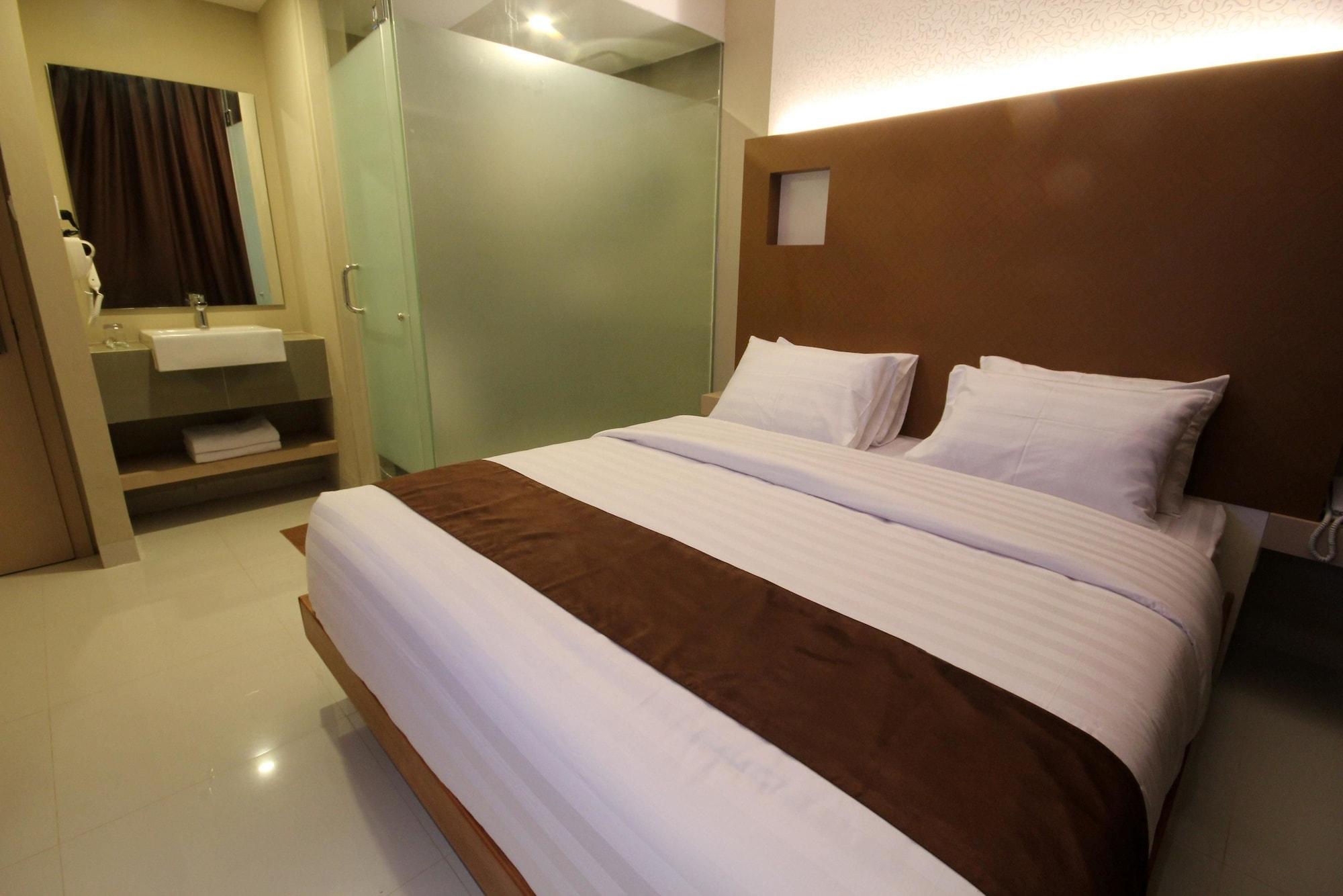 Os Hotel Airport Batam Εξωτερικό φωτογραφία