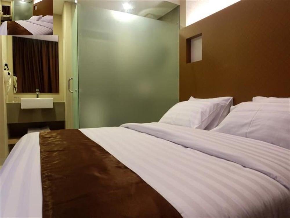 Os Hotel Airport Batam Εξωτερικό φωτογραφία