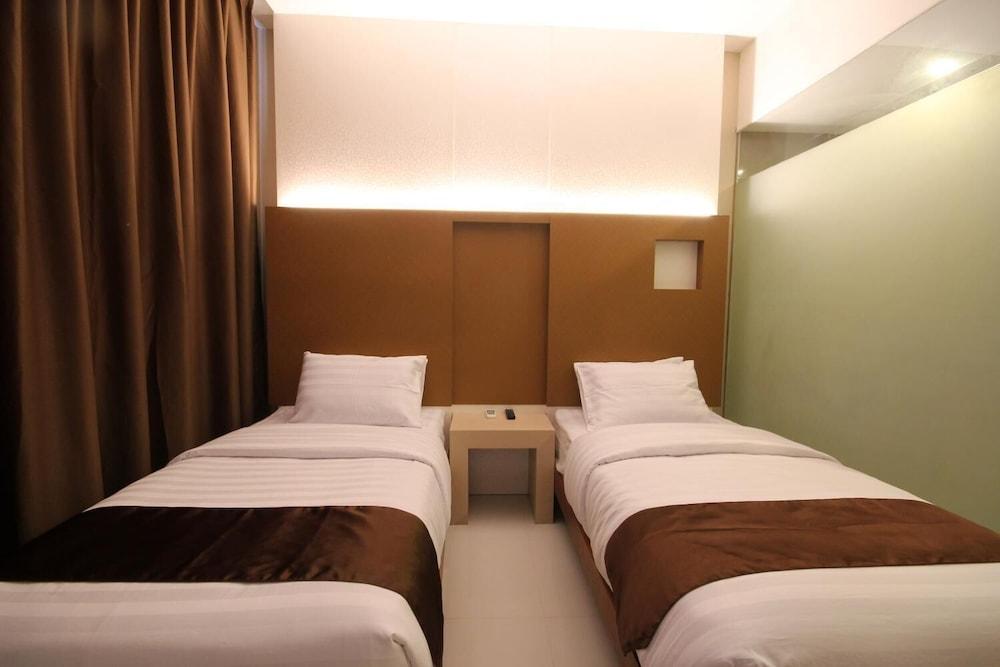 Os Hotel Airport Batam Εξωτερικό φωτογραφία
