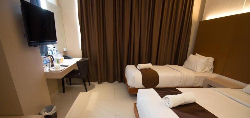 Os Hotel Airport Batam Εξωτερικό φωτογραφία