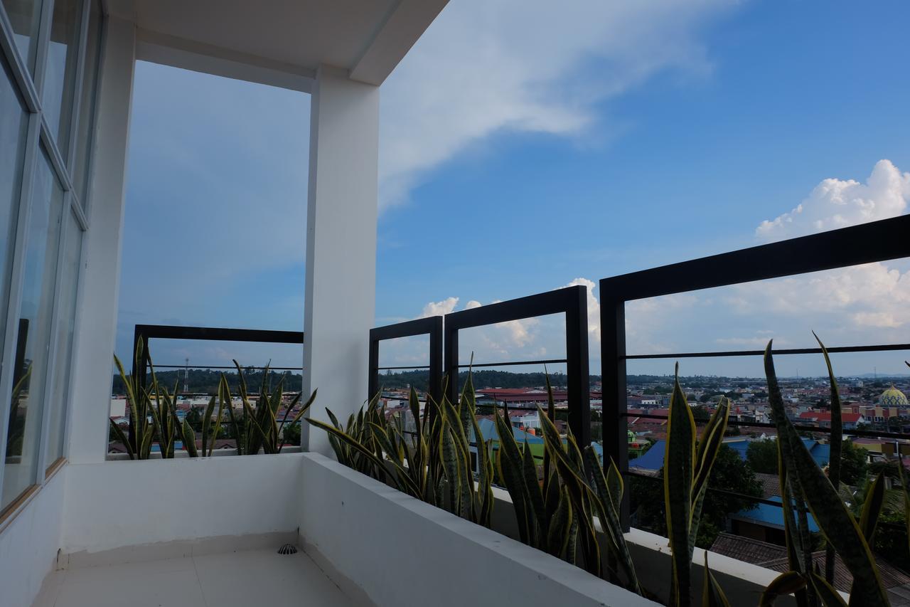 Os Hotel Airport Batam Εξωτερικό φωτογραφία